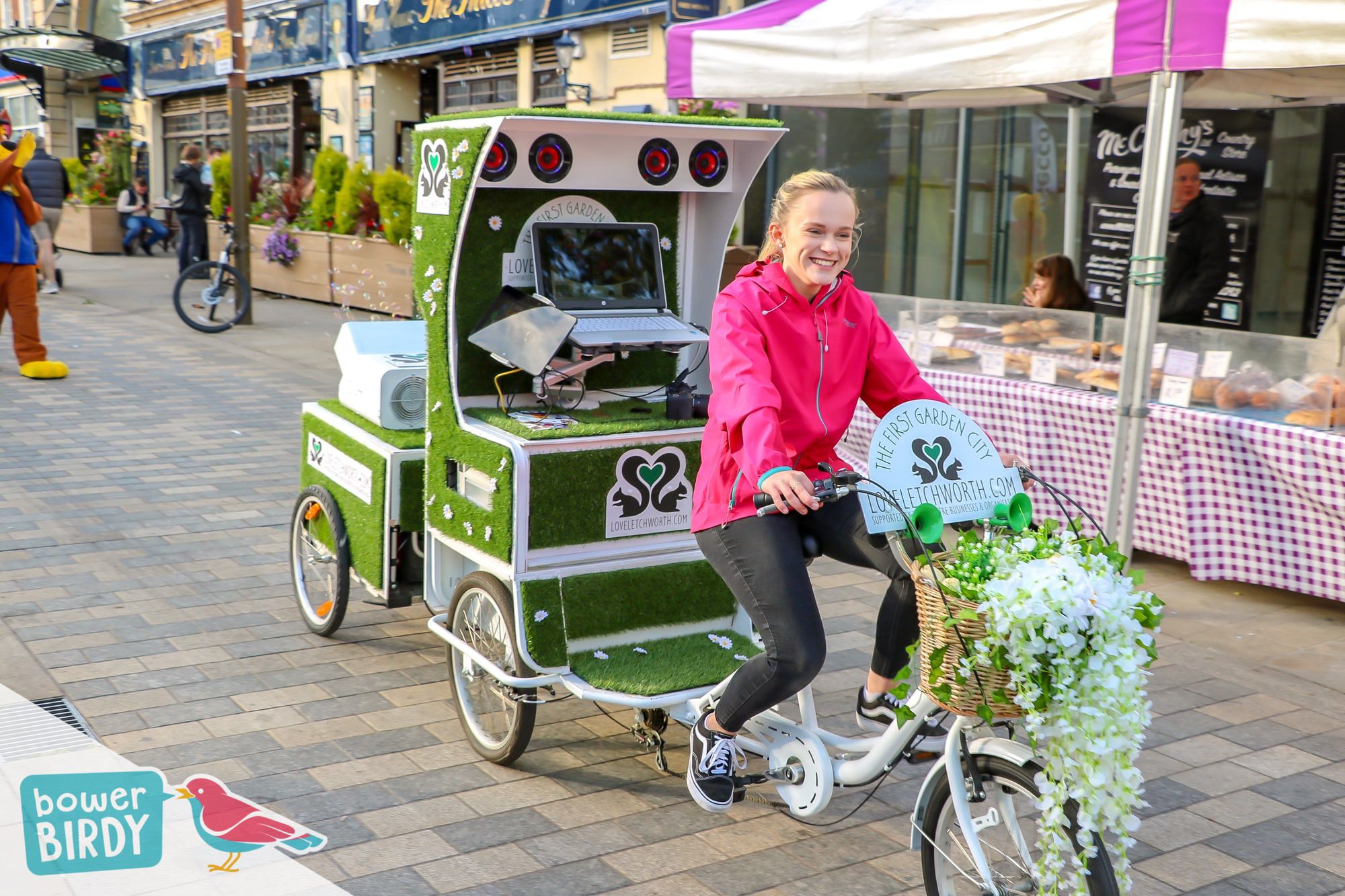 Bowerbirdy's WOWbower in Letchworth Garden City