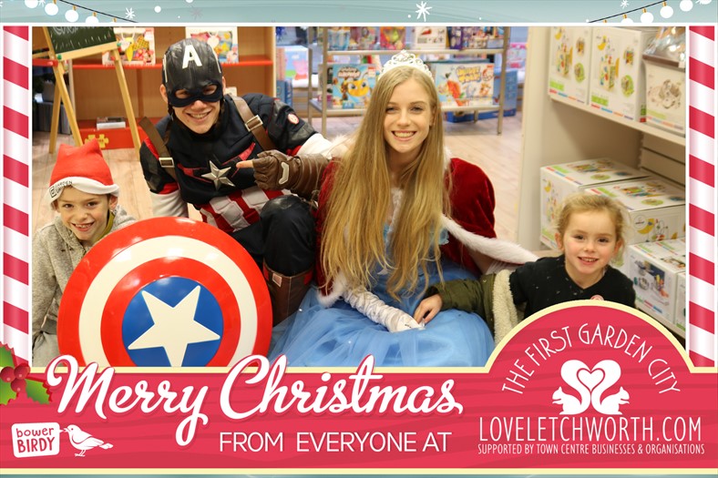 Bowerbirdy: Christmas Lights Switch-On in Letchworth